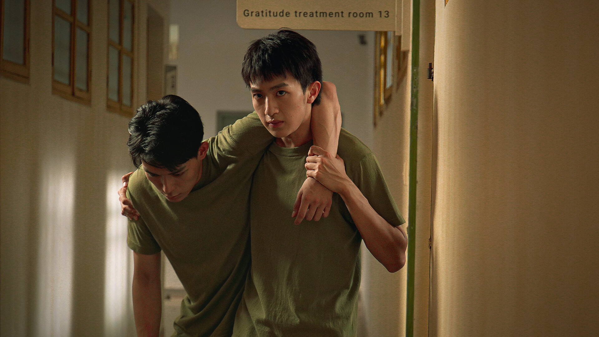 飞越13号房游戏截图