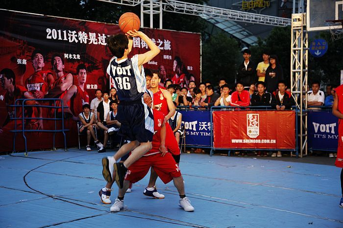 【關於街籃的一切】當街籃走進中國|熱血街籃-征服球場 - 第5張