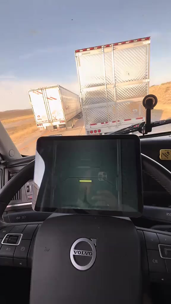 高速堵车先来把pubg