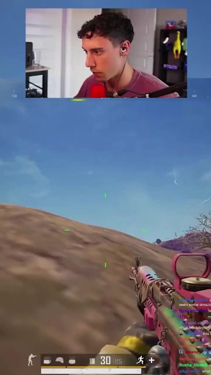 离谱哥决赛圈一人打两队成功吃鸡