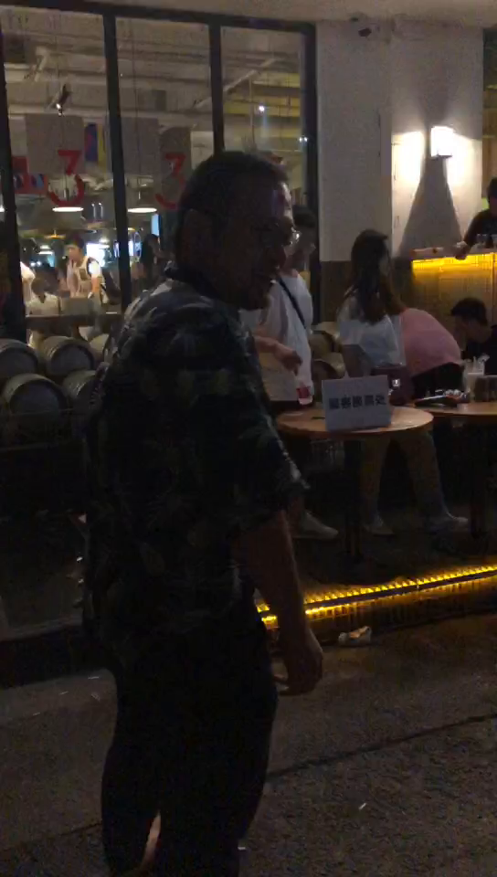 真的把鞋逛丢了