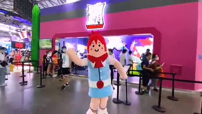 【香肠派对CJ现场】萌妹：接着奏乐，接着💃