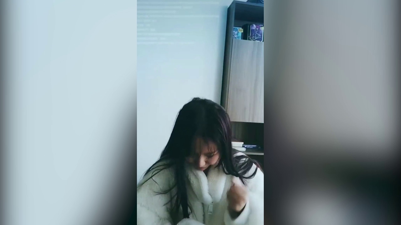 【视频号更新啦】这是什么神仙组合？当妹子遇上机甲！