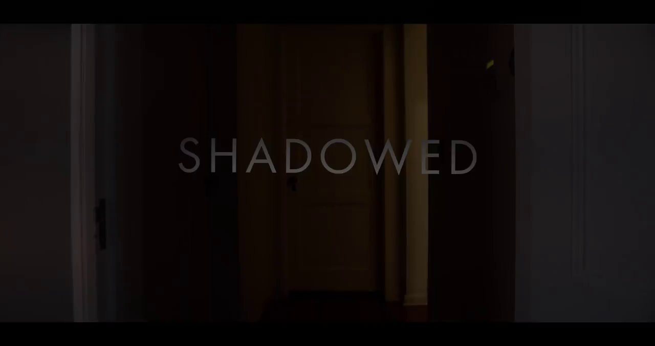 在家隔离期间，《沙赞》导演拍摄了个“睡前别看”的恐怖小短片