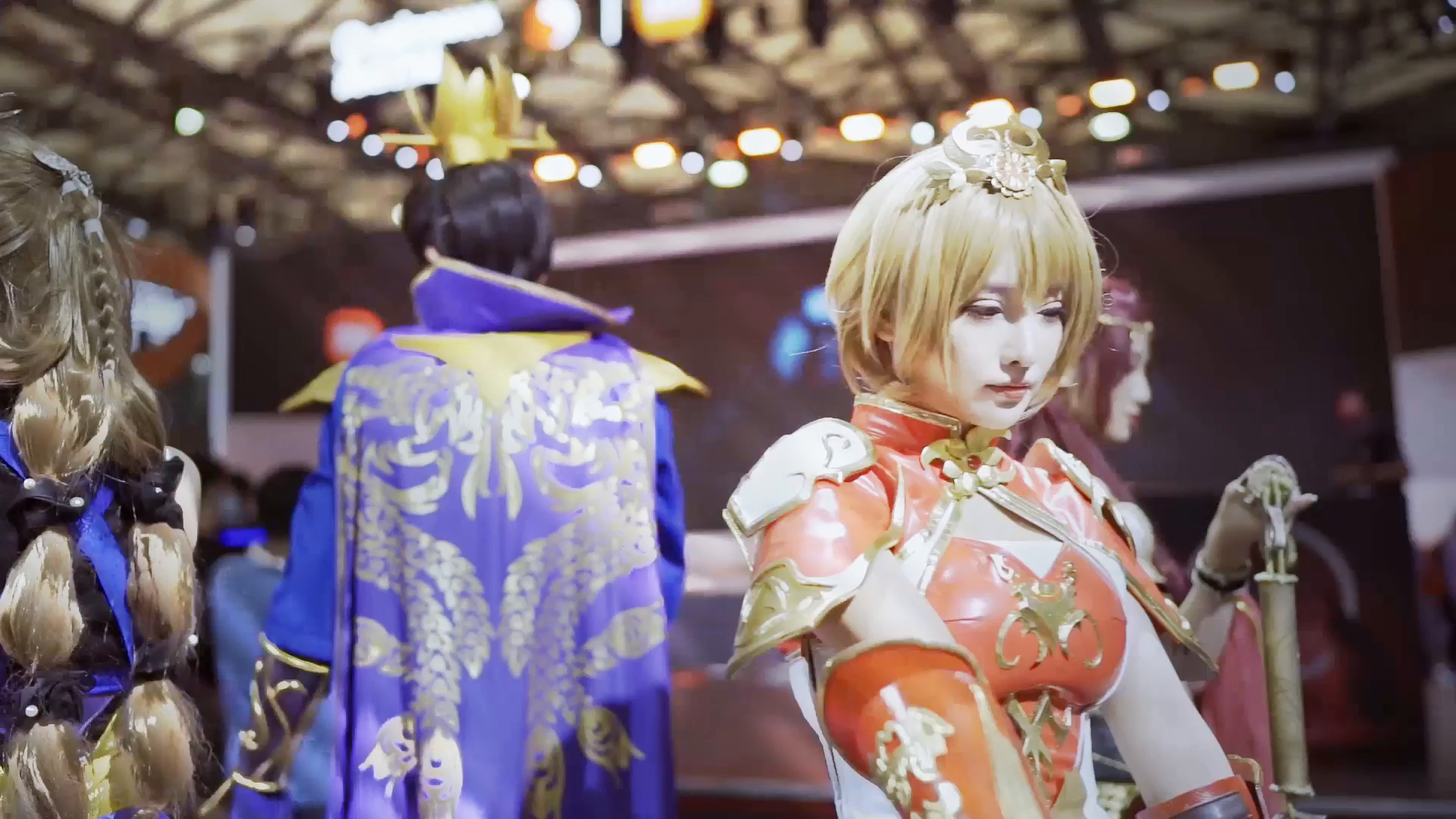 什么，真三武将们竟然和变形金刚打起来了？！究竟胜负如何，快来一看究竟吧！#真三国无双霸#真三手游定档810