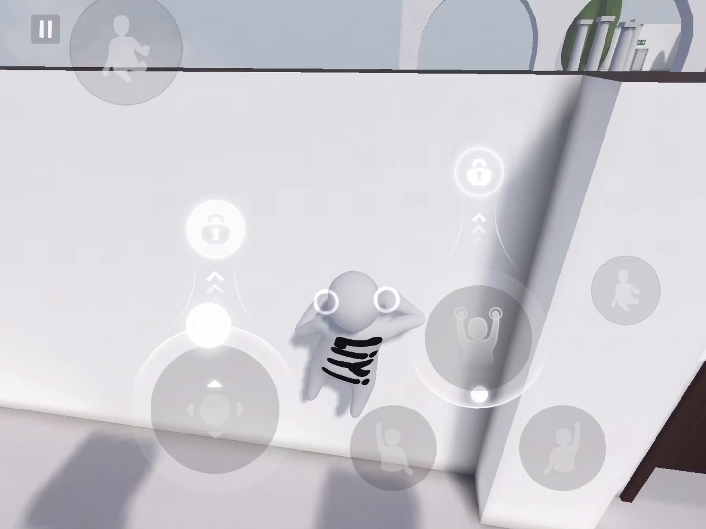 扣耳的爬墙挑战