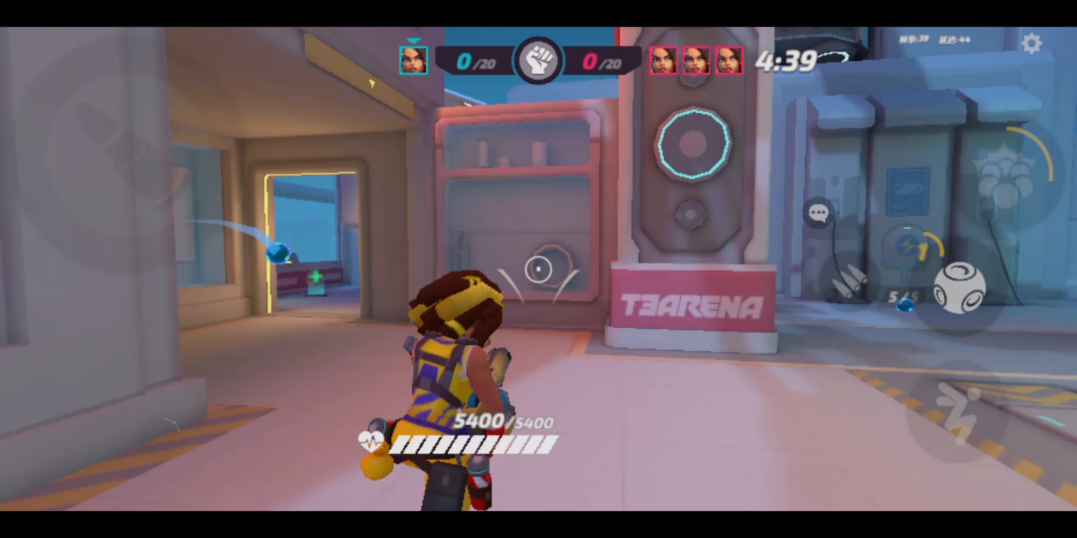 8级斯蒂娜20：1完封3疯狂斯蒂娜