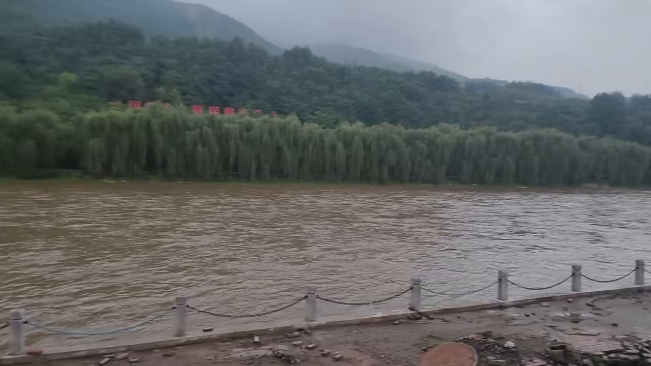 玩【我的花园世界】收获真实花束！截图